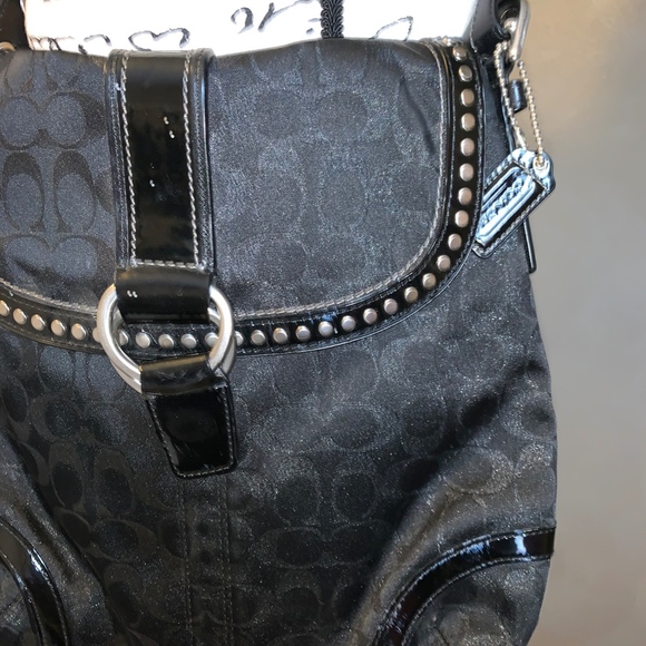 Coach - Picture 6 of 8